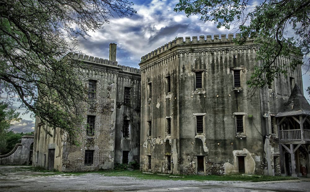 Historic Charleston City Jail giving horror vibes